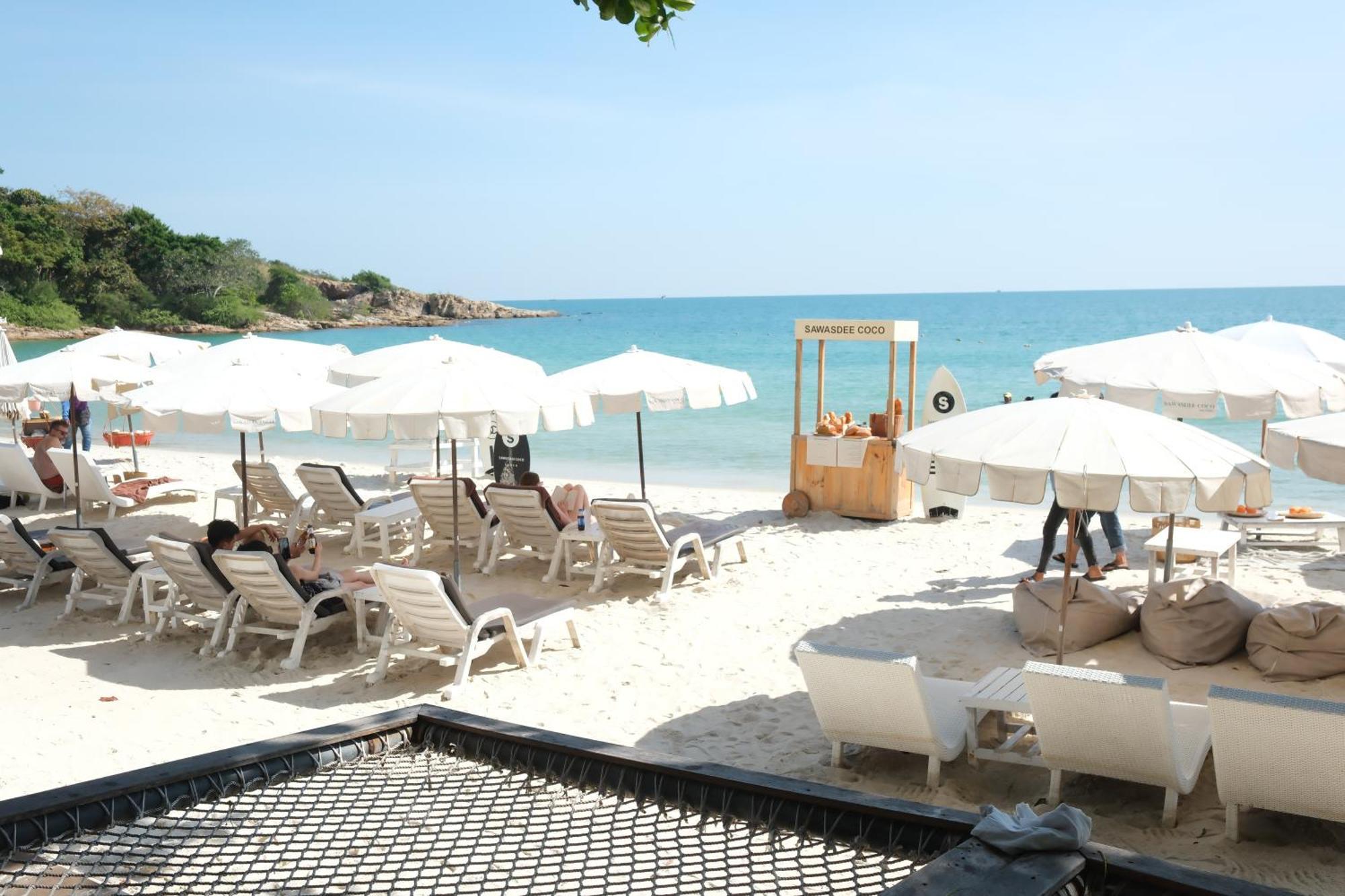 Sawasdee Coco Resort Koh Samet Bagian luar foto