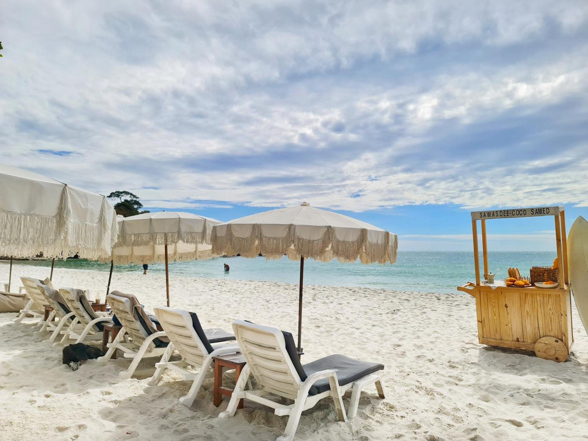 Sawasdee Coco Resort Koh Samet Bagian luar foto