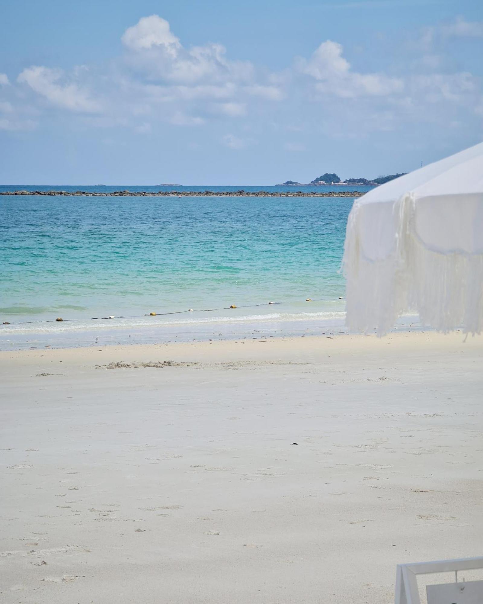 Sawasdee Coco Resort Koh Samet Bagian luar foto